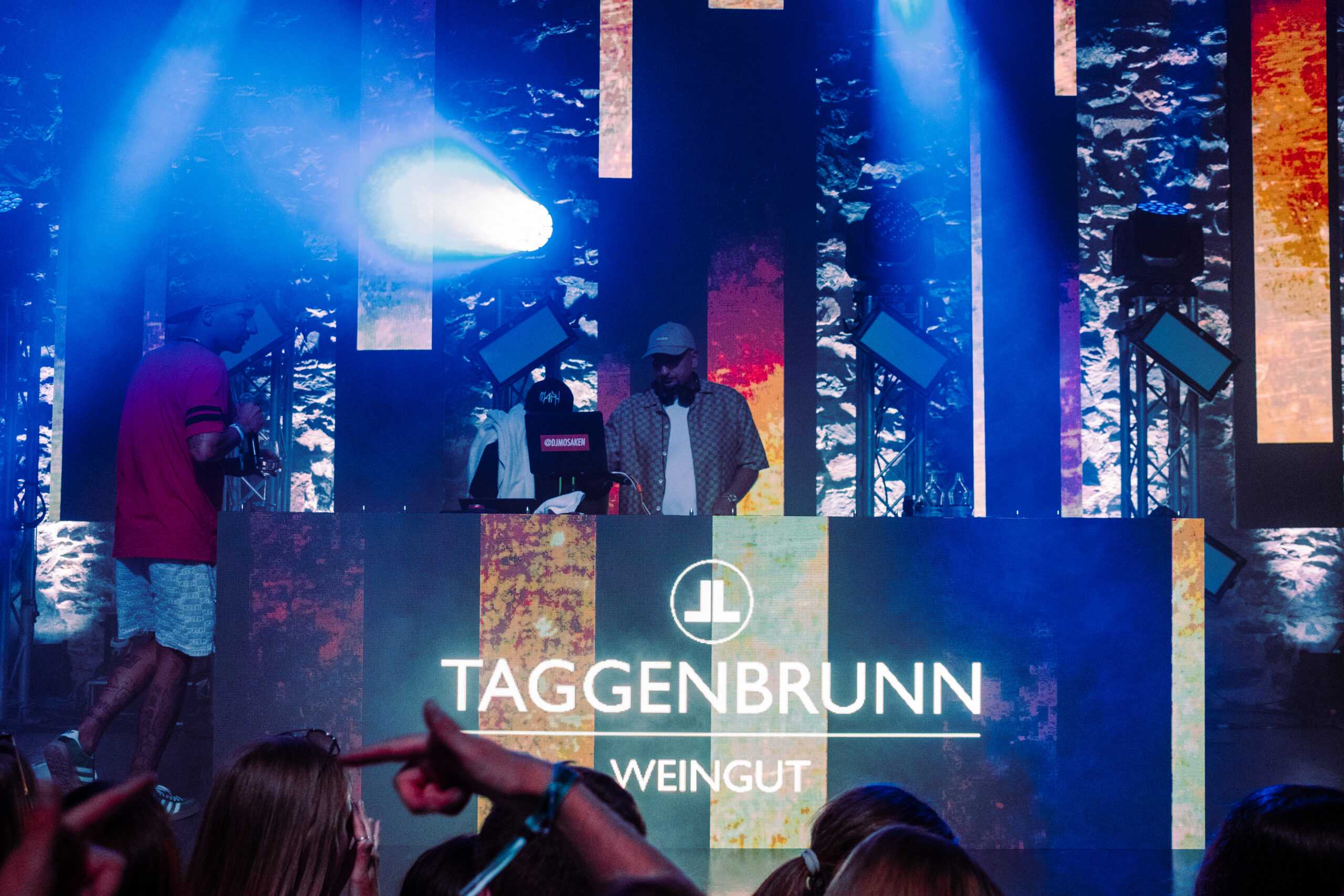 DJ Mosaken live at Burg Taggenbrunn für Jacques Lemans und warda.at