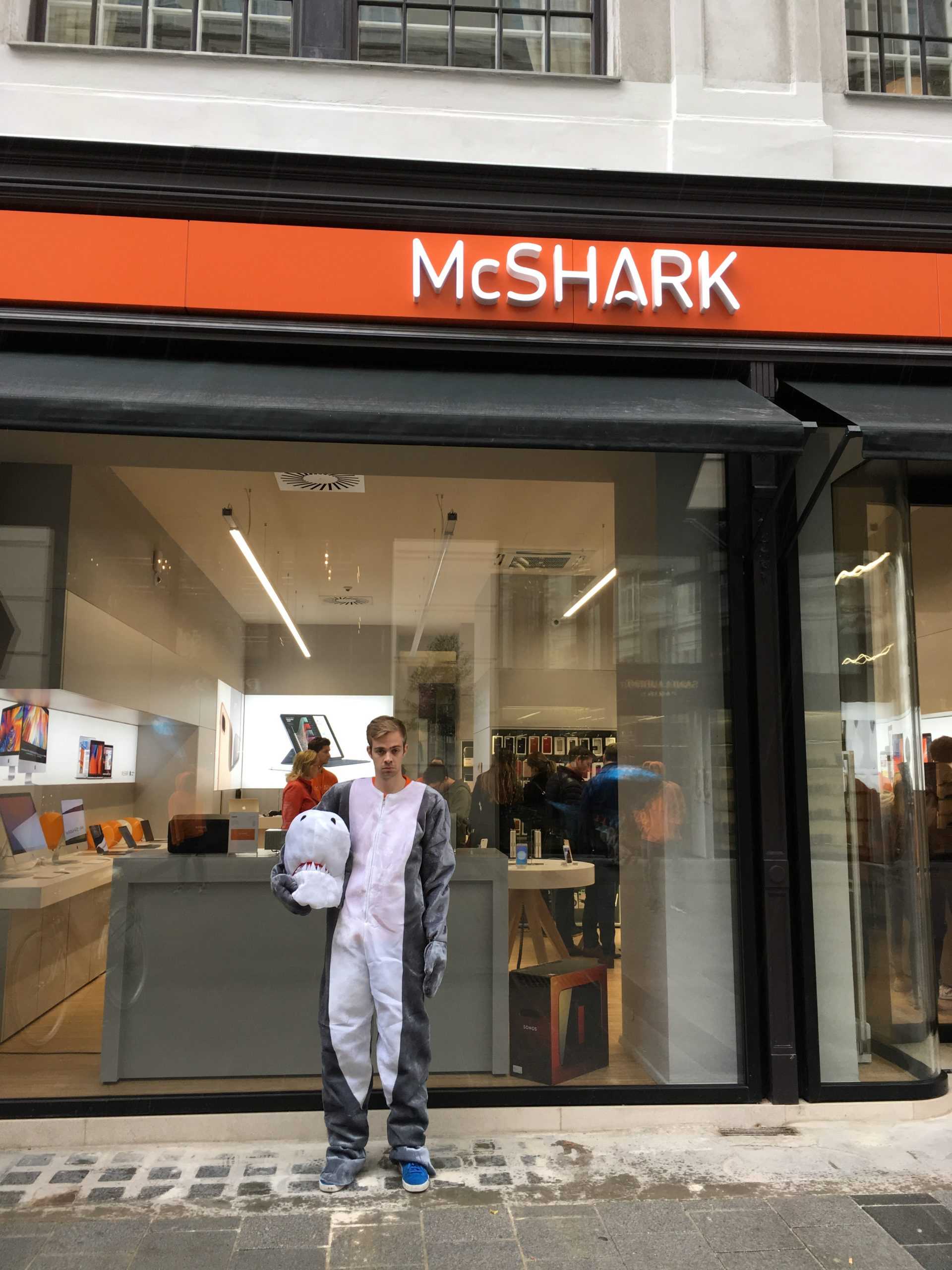 McSHARK PR Aktion in Wien